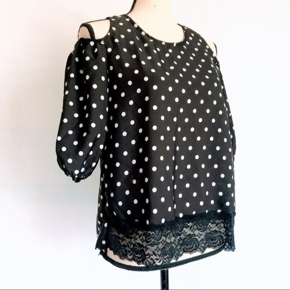 Women Black White Polka Dot Cold Shoulder Top Size M